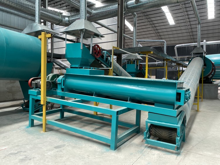 在農(nóng)村開辦一家有機(jī)肥加工廠前景如何？投資多少錢呢？