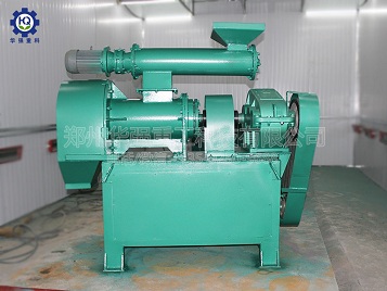 有機(jī)肥碰撞造粒機(jī)的工作原理